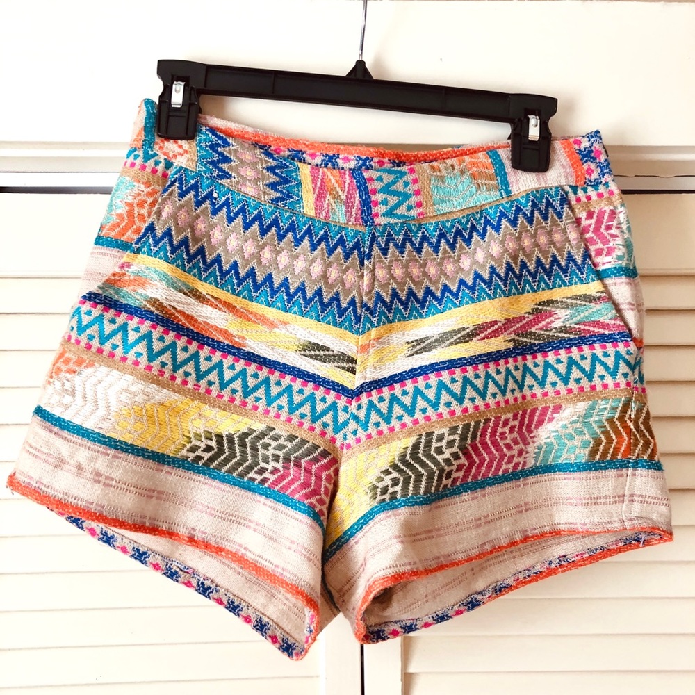 Woven Patterned Shorts